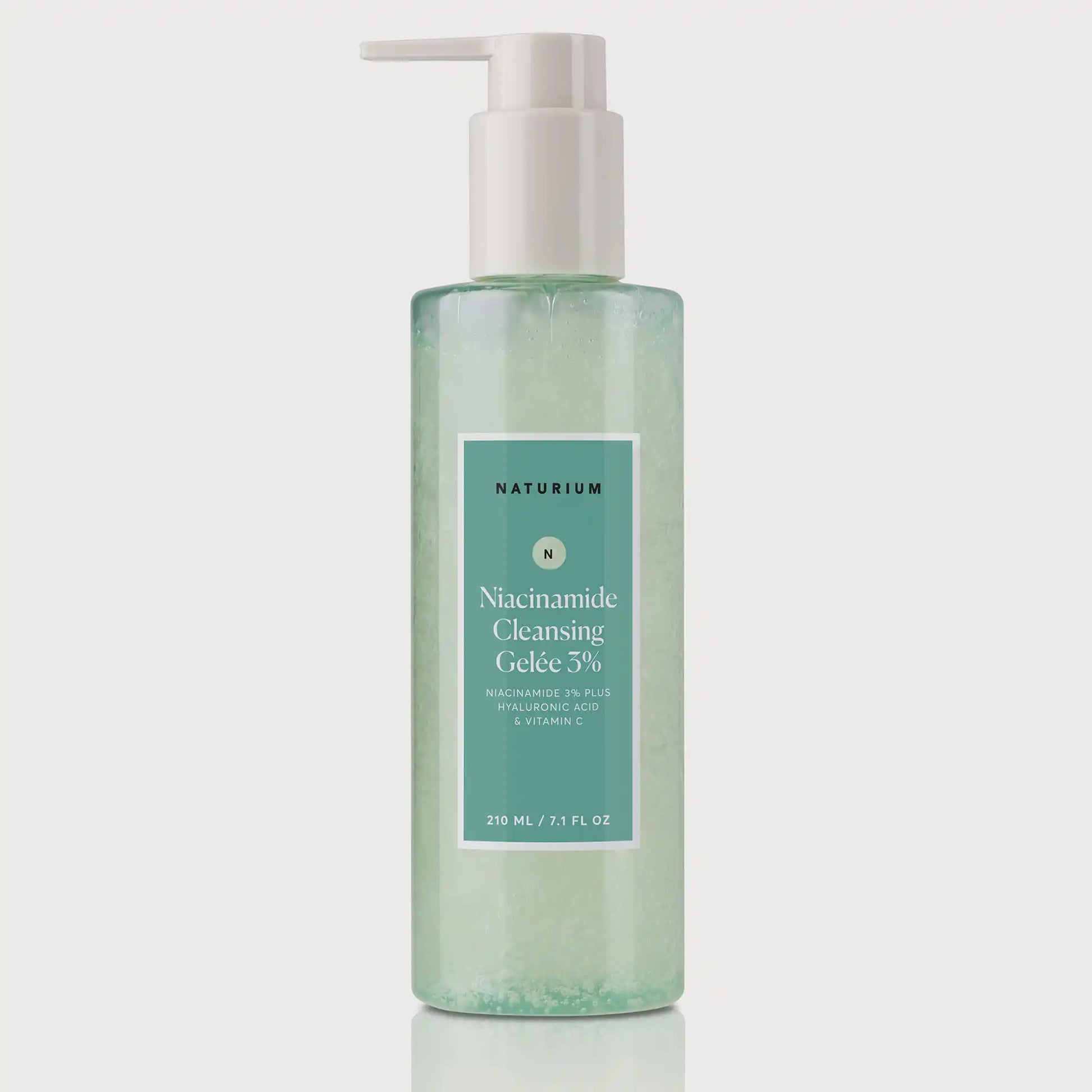 niacinamide-cleansing-gelee-3-z5 NATRM_Ecomm_Niacinamide-Cleansing-Gelee_Front.webp